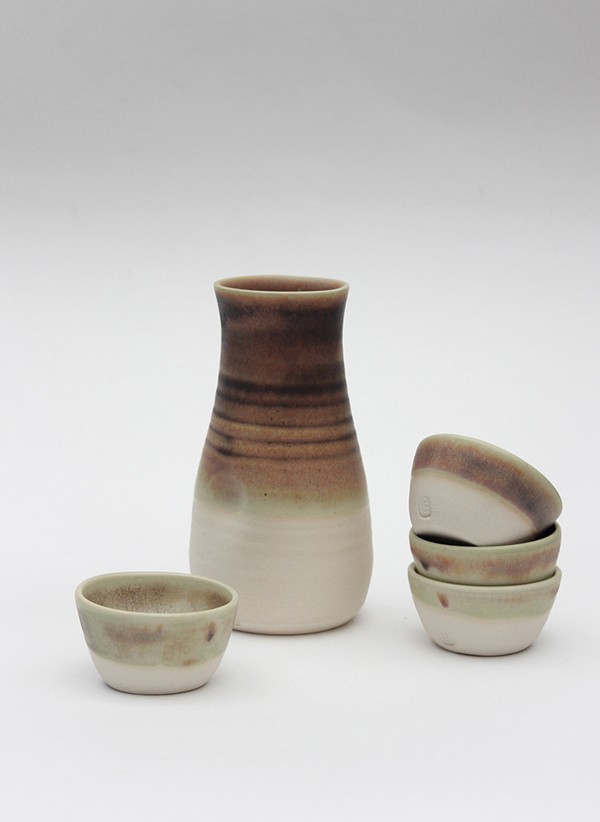 Ceramics by Elke Lucas. Interview and studio tour.