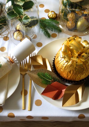 How to decorate your Christmas table with Ferrero Rocher - We Are Scout